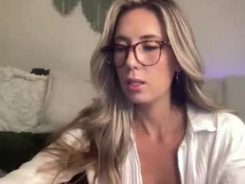 taylorslittlekingdom chaturbate stream image