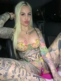 CoraDiamond stripchat stream image