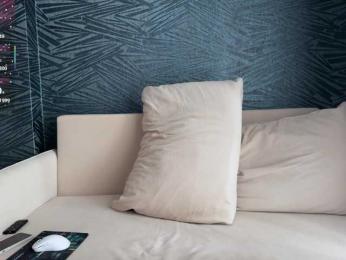 -Molly- bongacams stream image