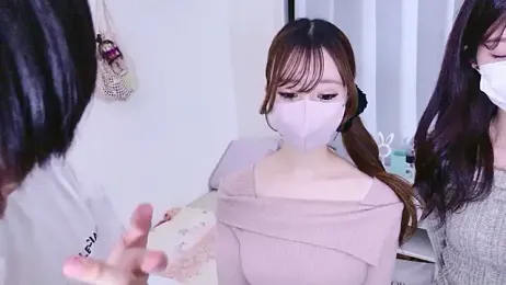 oxo_yuna_oxo stripchat stream image, 22.03.2026 10:50