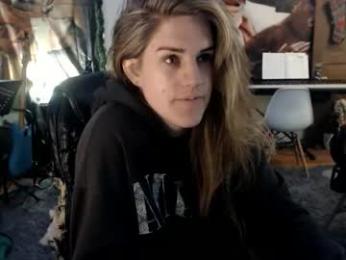 katiecutie_5 chaturbate stream image, 25.03.2026 03:50