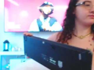 adafontaine18 camsoda stream image