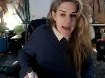 katiecutie_5 chaturbate stream image, 01.04.2026 03:50