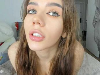 dolly-ll bongacams stream image