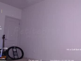 petitebrat chaturbate stream image, 05.04.2026 23:40