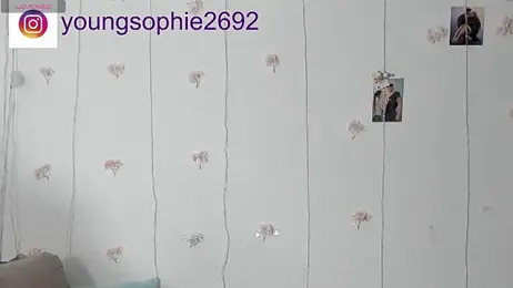 YoungSophie stripchat stream image, 07.04.2026 17:00