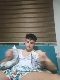 Yasinyasin7 stripchat stream image, 08.04.2026 22:50
