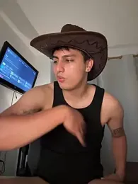 ErosVale stripchat stream image, 10.04.2026 04:10