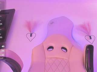 mia-royal camsoda stream image, 12.04.2026 11:40