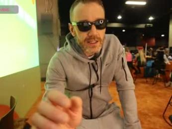 bradbronton chaturbate stream image