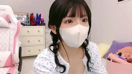 -minami- stripchat stream image