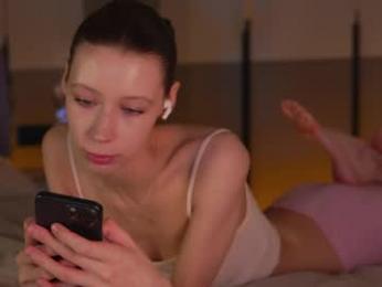 poisonn_girll chaturbate stream image, 15.04.2026 20:30