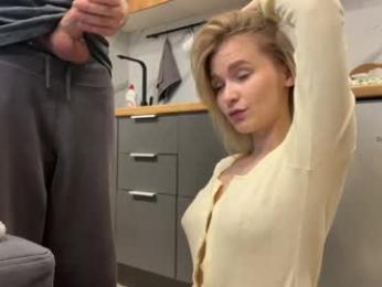 adele_nick2202 chaturbate stream image, 18.04.2026 04:10