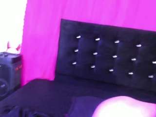 cutenaked-8 camsoda stream image