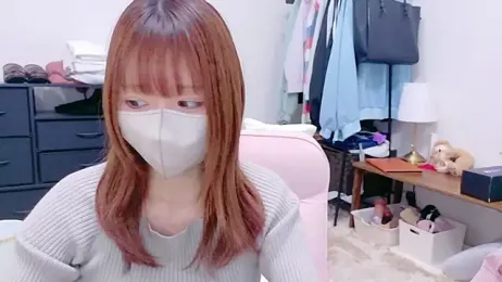 Yui-Ch stripchat stream image, 20.04.2026 12:10