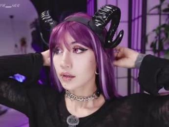 nekyra_san chaturbate stream image, 22.04.2026 00:00