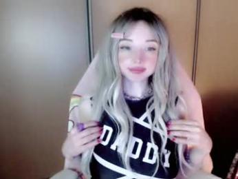 oh_pichuu chaturbate stream image, 22.04.2026 15:20