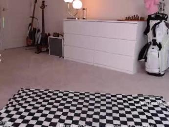 petitebrat chaturbate stream image, 25.04.2026 16:20