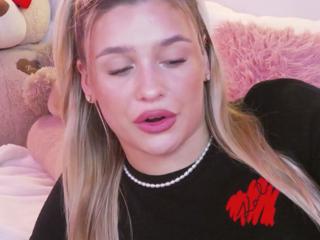 Maci Reynolds flirt4free stream image, 09.03.2025 03:30