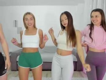 dirtygirls99 chaturbate stream image, 26.04.2026 20:40