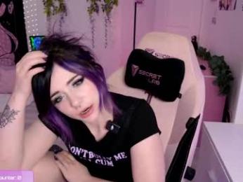 crimsonkitten chaturbate stream image, 30.04.2026 00:30