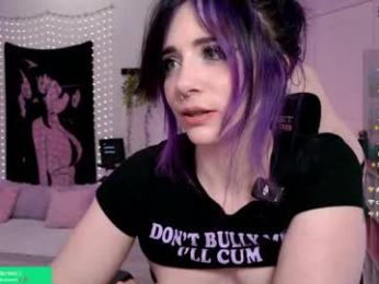 crimsonkitten chaturbate stream image, 30.04.2026 00:30