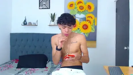 Harry_jhonsson stripchat stream image, 04.05.2026 01:20