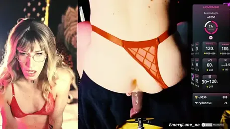 EmeryLune_xo stripchat stream image, 04.05.2026 04:30