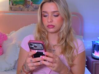 Maci Reynolds flirt4free stream image, 10.05.2026 15:30