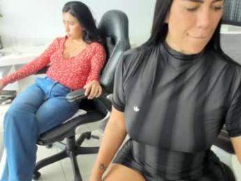 emillybrowm chaturbate stream image, 11.05.2026 15:10