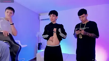 Handsomeboyss19 stripchat stream image, 13.05.2026 20:40