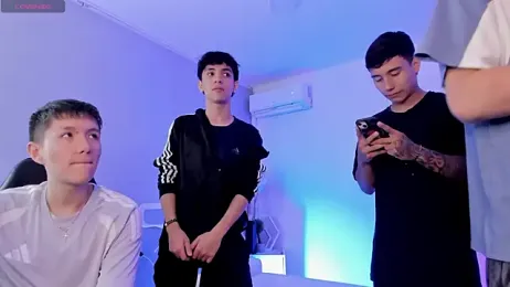 Handsomeboyss19 stripchat stream image, 13.05.2026 20:40