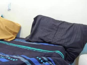 karoli_sanz chaturbate stream image, 15.05.2026 21:40