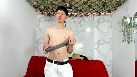 heyy_noah11 stripchat stream image, 17.05.2026 13:30