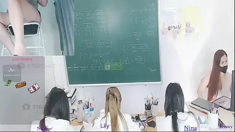 _Math_ stripchat stream image, 24.05.2026 13:40