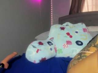 charlie3x215 camsoda stream image, 30.05.2026 14:10