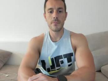 roberto4ever chaturbate stream image, 01.06.2026 11:20