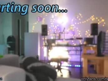 julia_jane chaturbate stream image, 06.06.2026 02:30