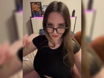 Cris_Mi bongacams stream image, 06.06.2026 21:40