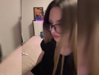 Cris_Mi bongacams stream image, 06.06.2026 21:40