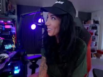 evelyne92 chaturbate stream image, 06.06.2026 19:20
