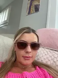 LoveShae_ stripchat stream image, 08.06.2026 19:20