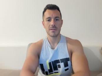 roberto4ever chaturbate stream image, 12.06.2026 04:40