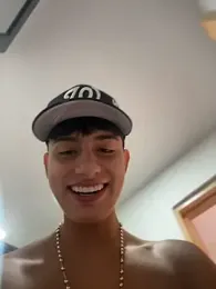 Lander_Cruz stripchat stream image, 15.06.2026 17:30