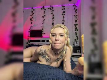 EmmaGoodGirl bongacams stream image