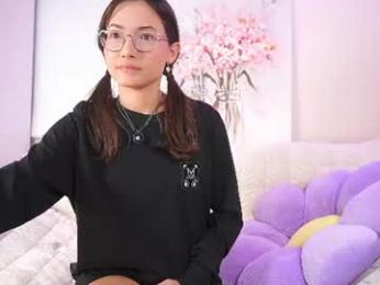 little_effy18_ chaturbate stream image, 24.07.2026 00:10