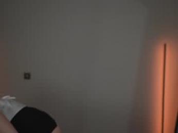 chloewildd chaturbate stream image, 03.08.2026 16:10