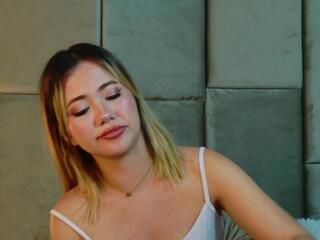 Azura Wave flirt4free stream image, 15.08.2026 03:40