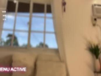 trixieemerald chaturbate stream image, 15.08.2026 00:10