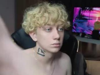 em_chipsi chaturbate stream image, 26.08.2026 19:00